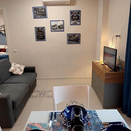 STAZIONE BLU NOVECENTO Apartment Rome Luaran gambar